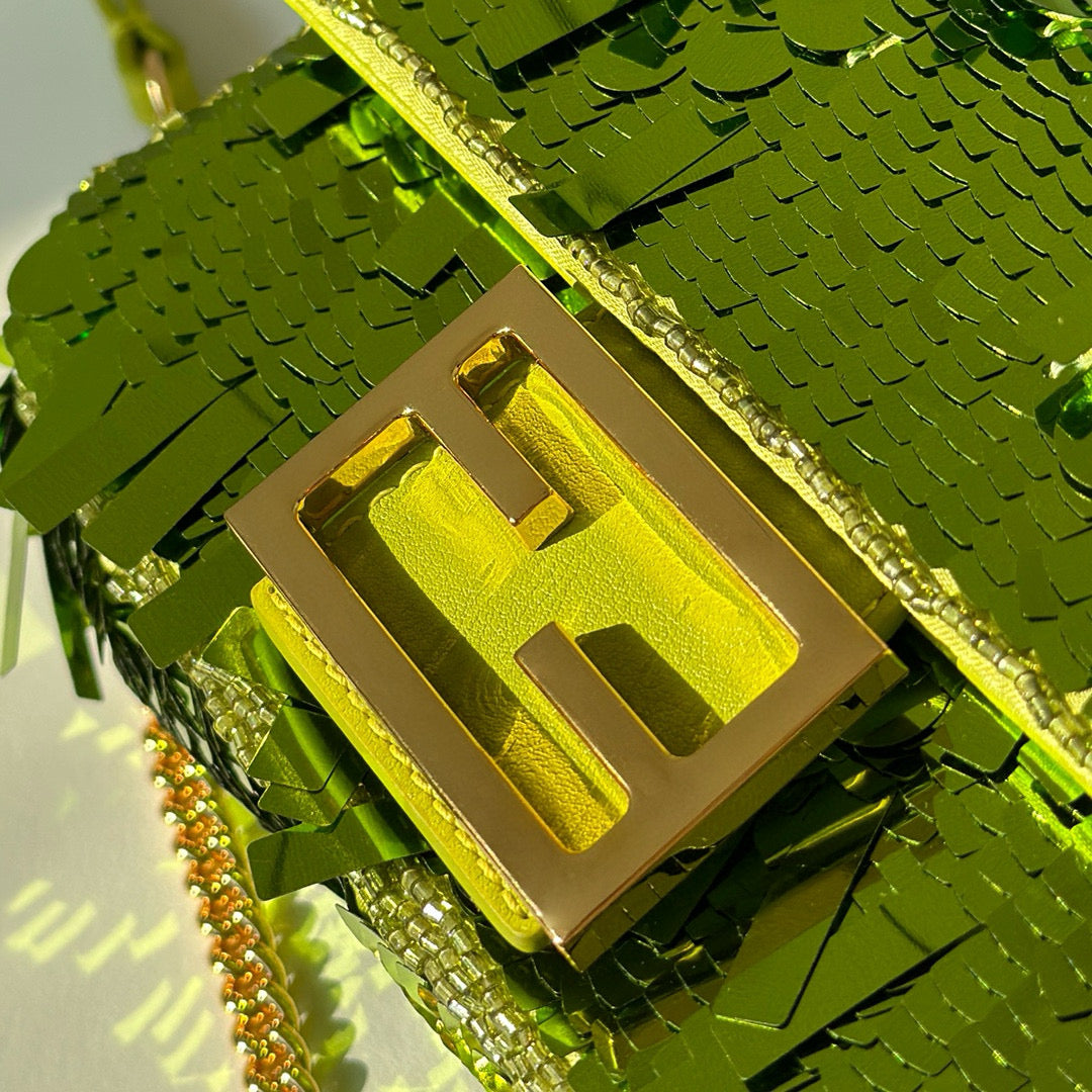 Fendi Baguette