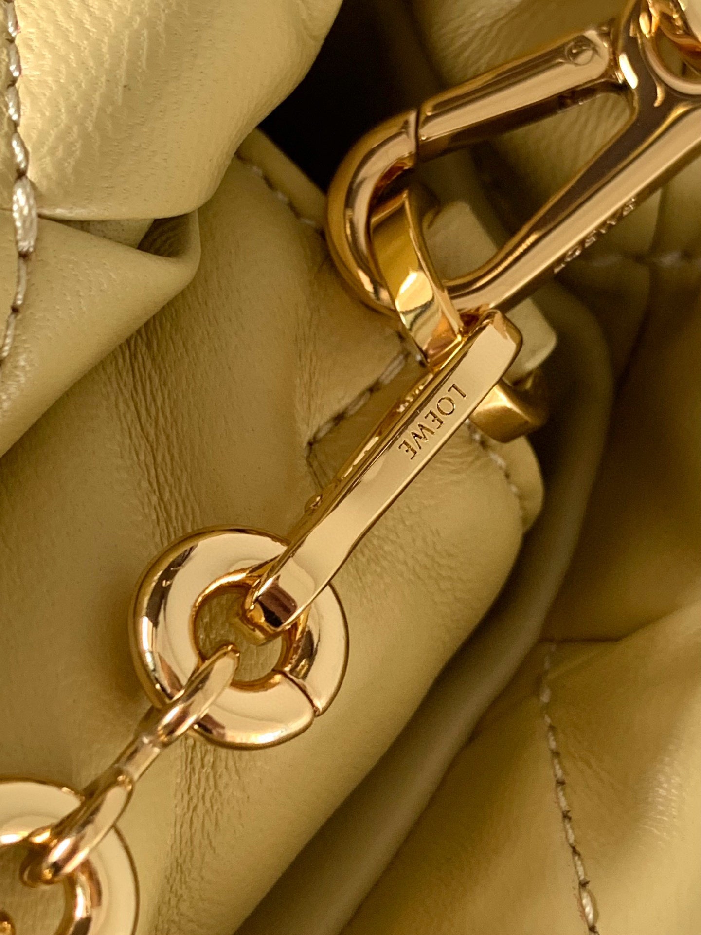 Loewe Goya Puffer