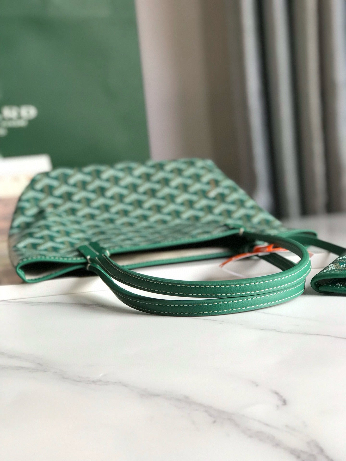 GOYARD BAG 20*19*10