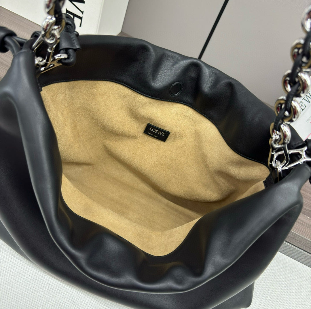Loewe Flamenco