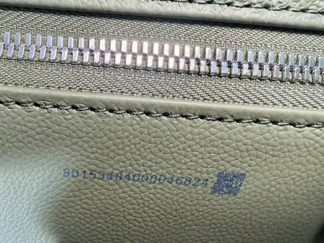 Rimowa Luggage Distinct