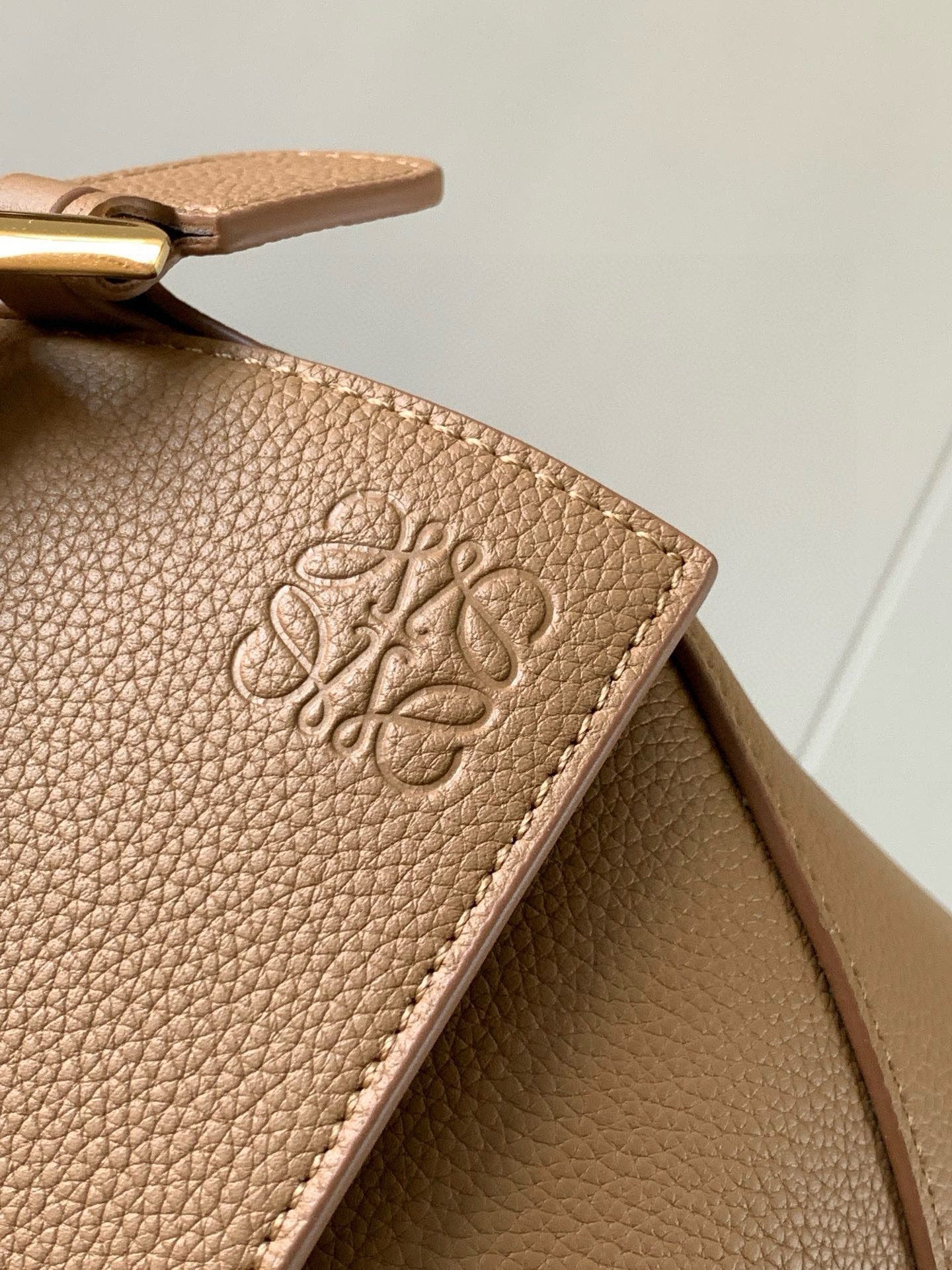 Loewe Puzzle