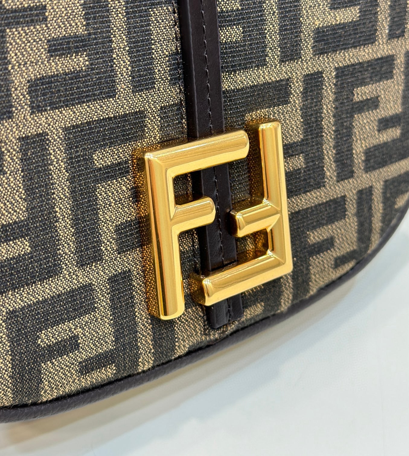 Fendi C'mon Small