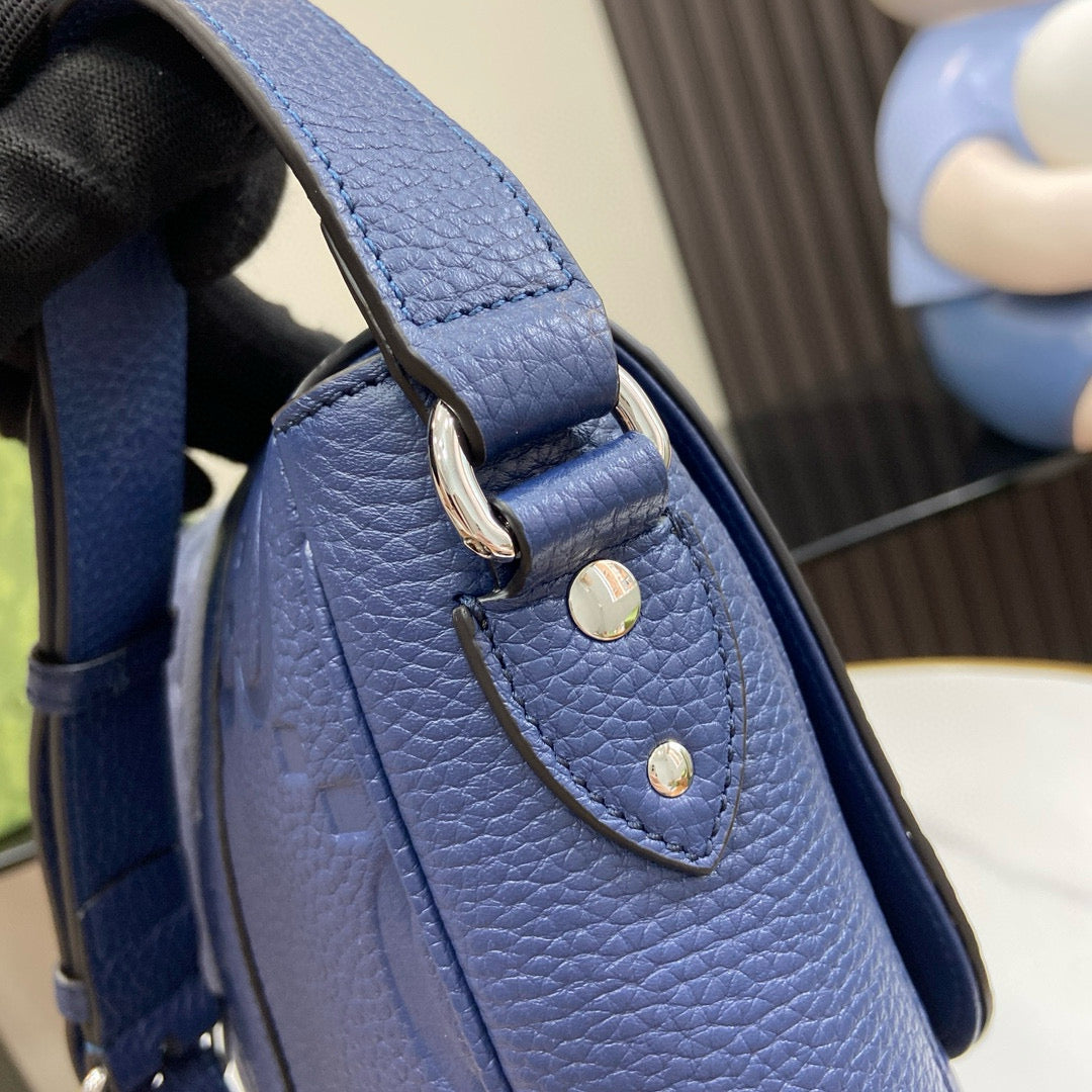 GC Messenger Bag