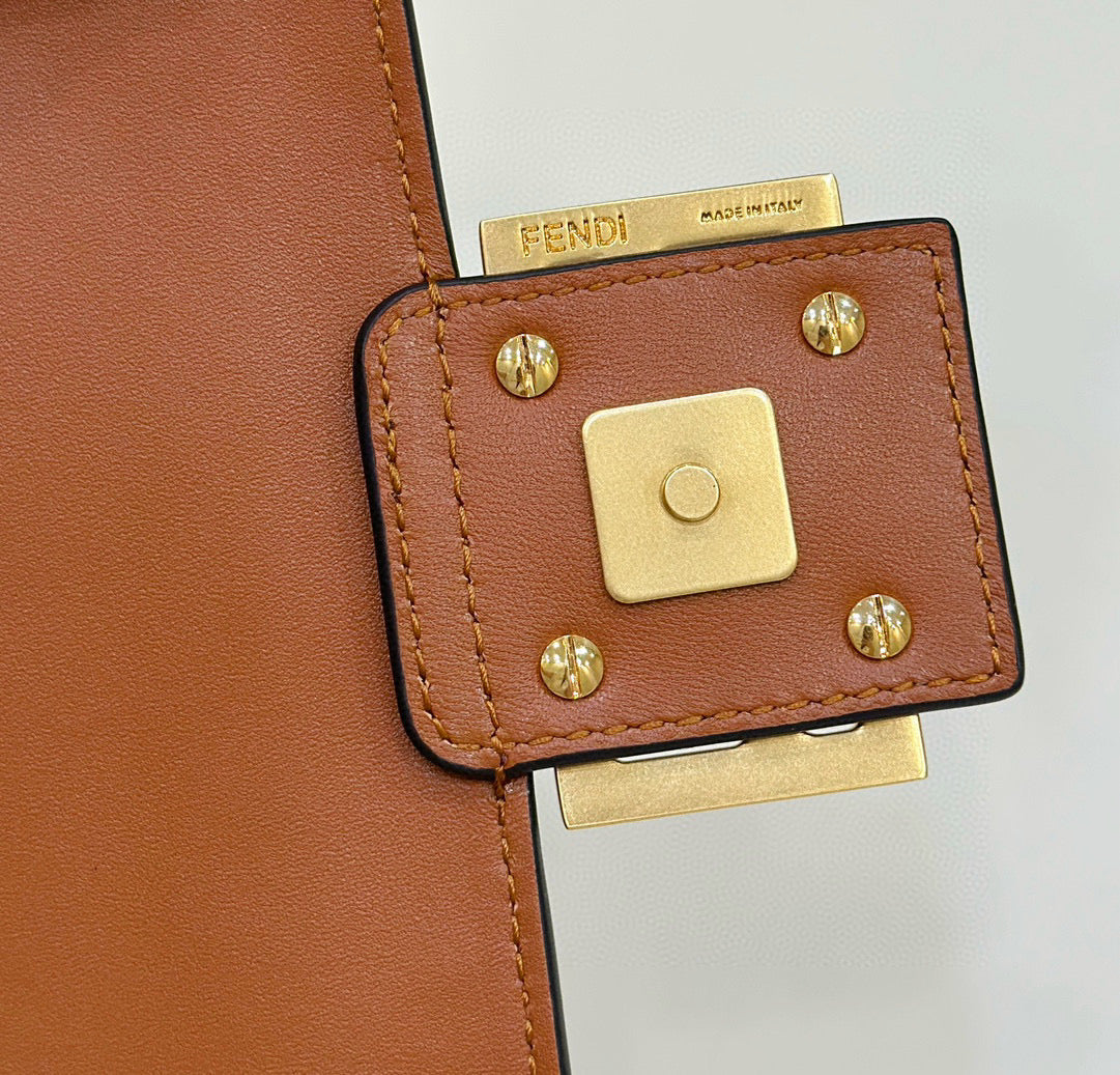 Fendi Baguette