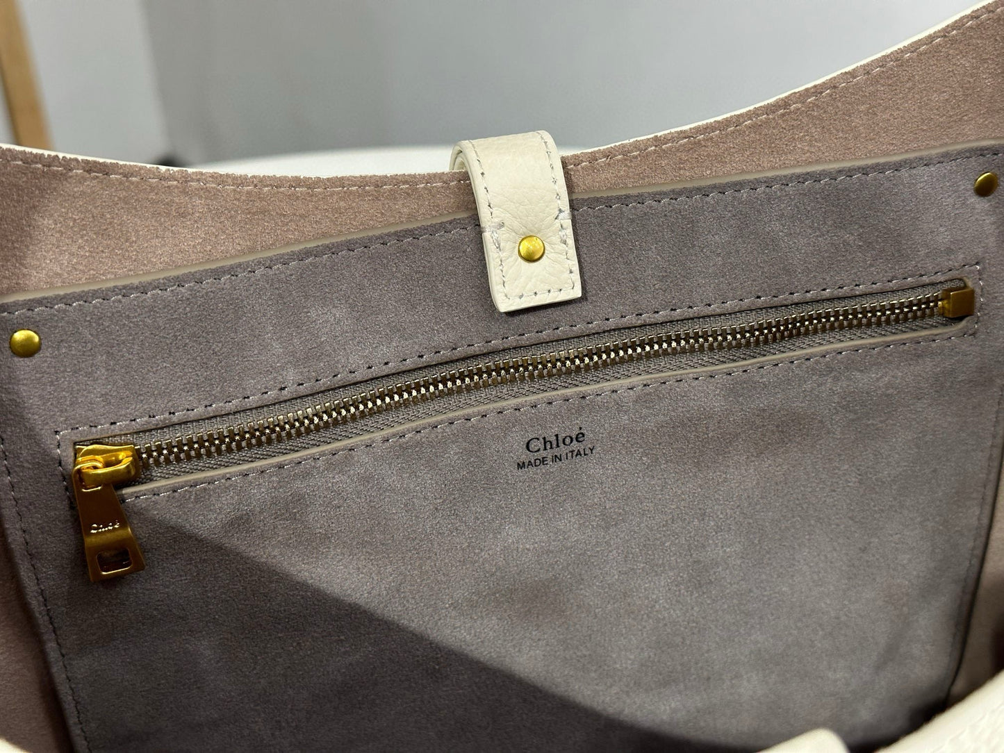 Chloe Marcie Hobo