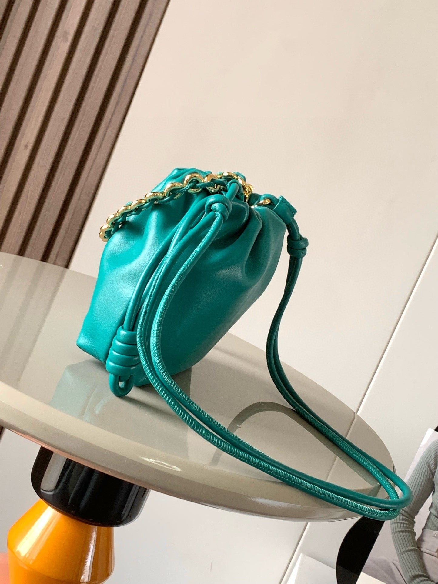 Loewe Flamenco