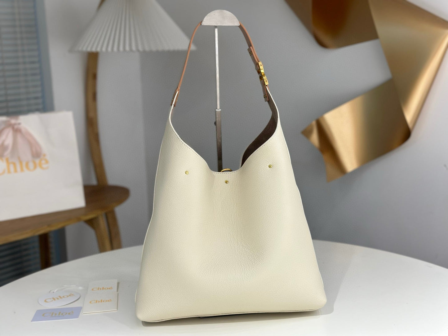 Chloe Marcie Hobo