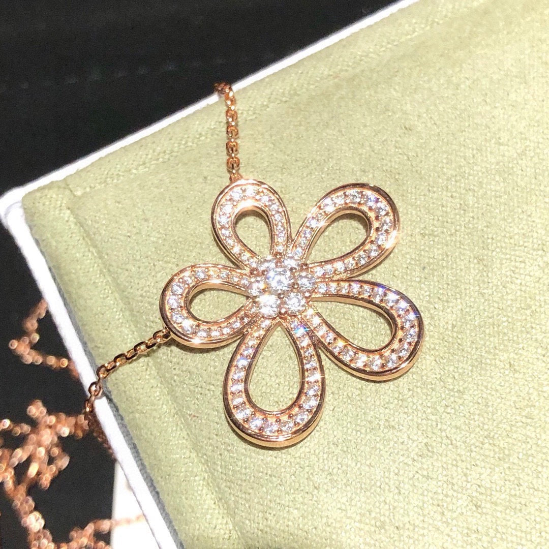 Van Cleef & Arpels Necklace