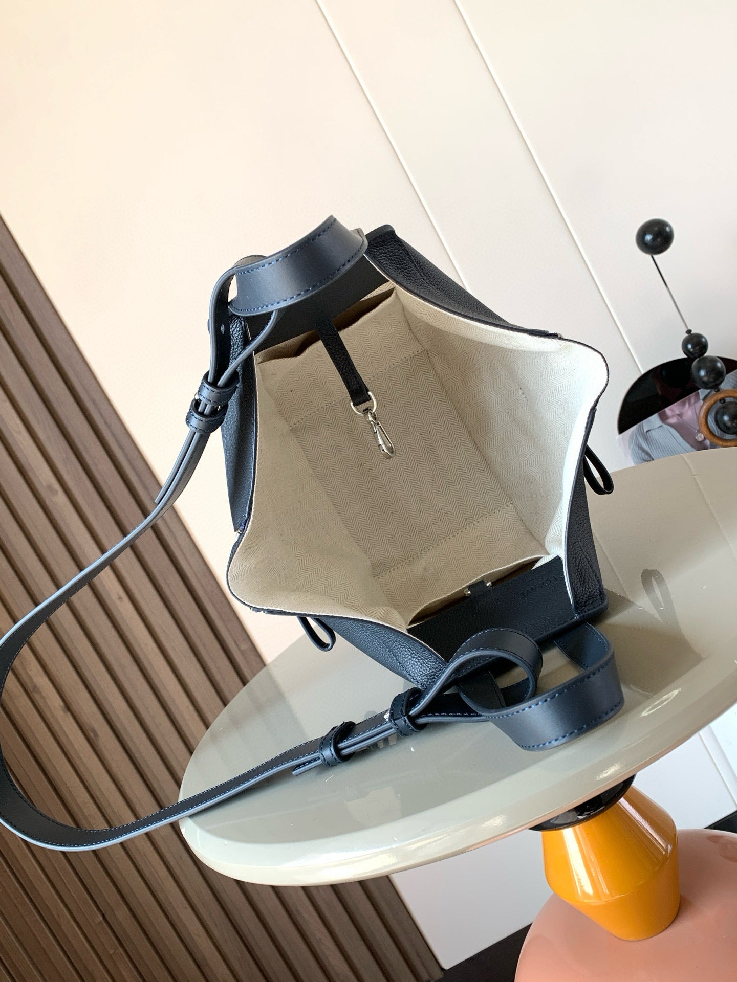 Loewe Hammock