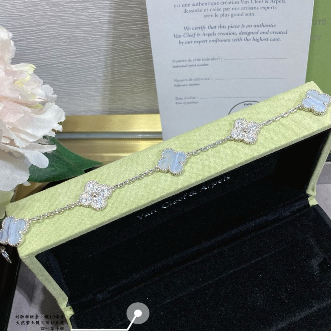 Van Cleef & Arpels Bracelet
