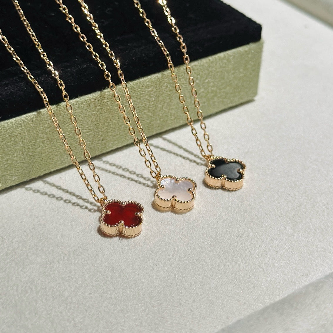 Van Cleef & Arpels Necklace