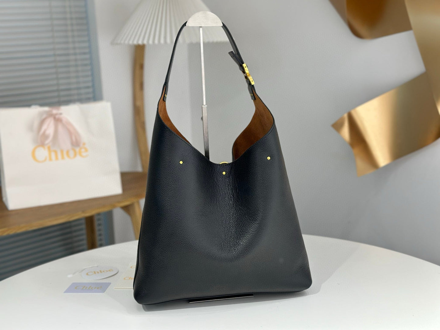 Chloe Marcie Hobo