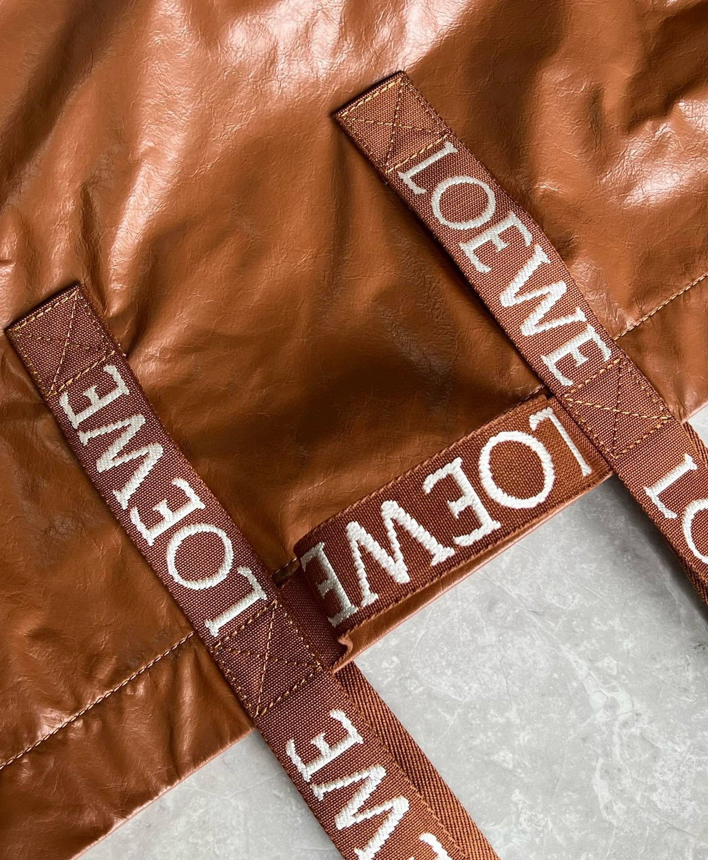 Loewe Fold Shopper