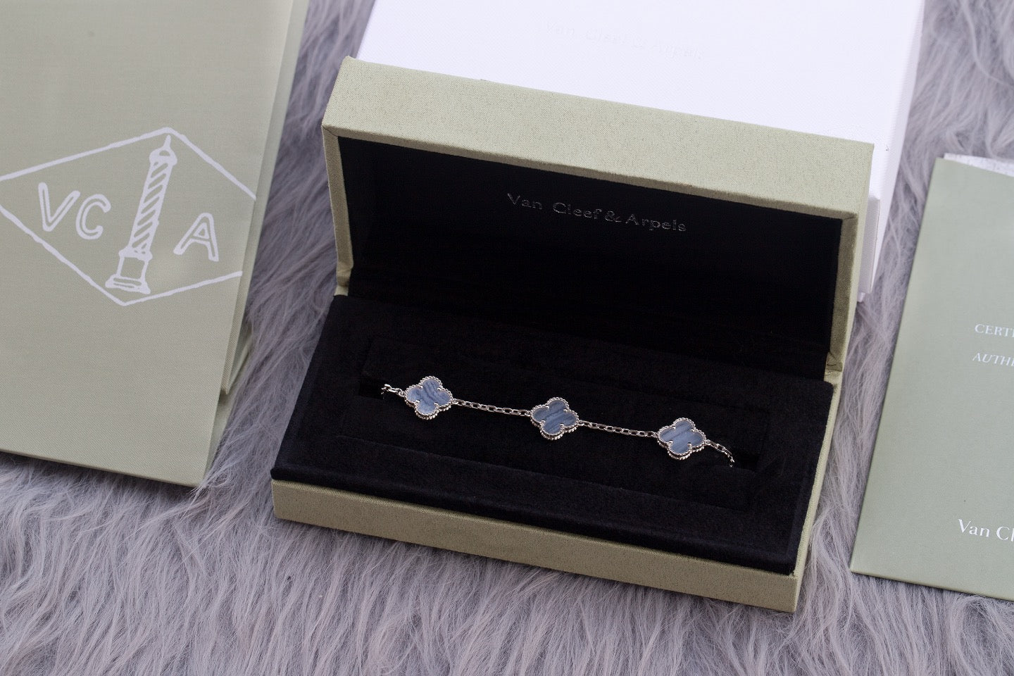 Van Cleef & Arpels Bracelet
