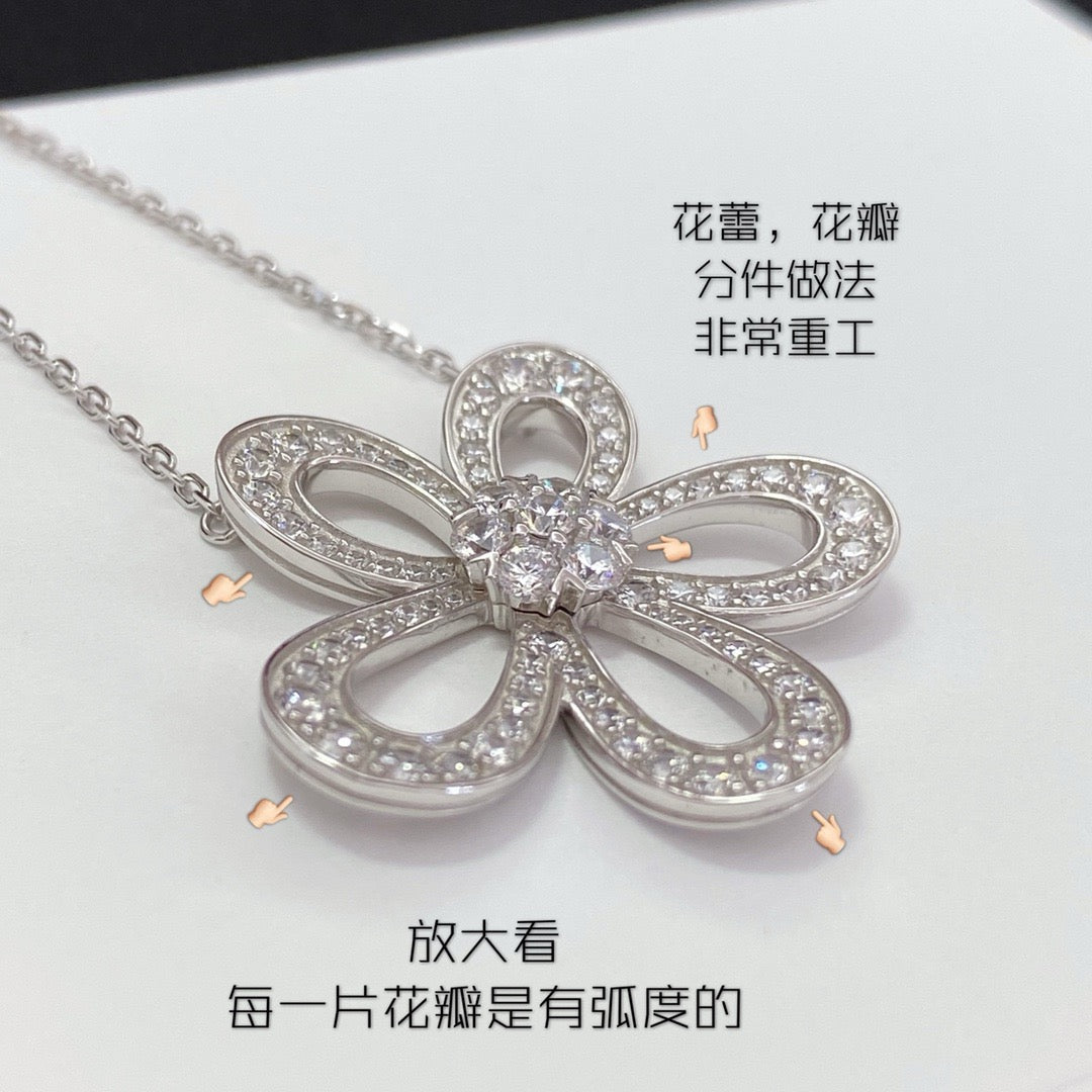 Van Cleef & Arpels Necklace