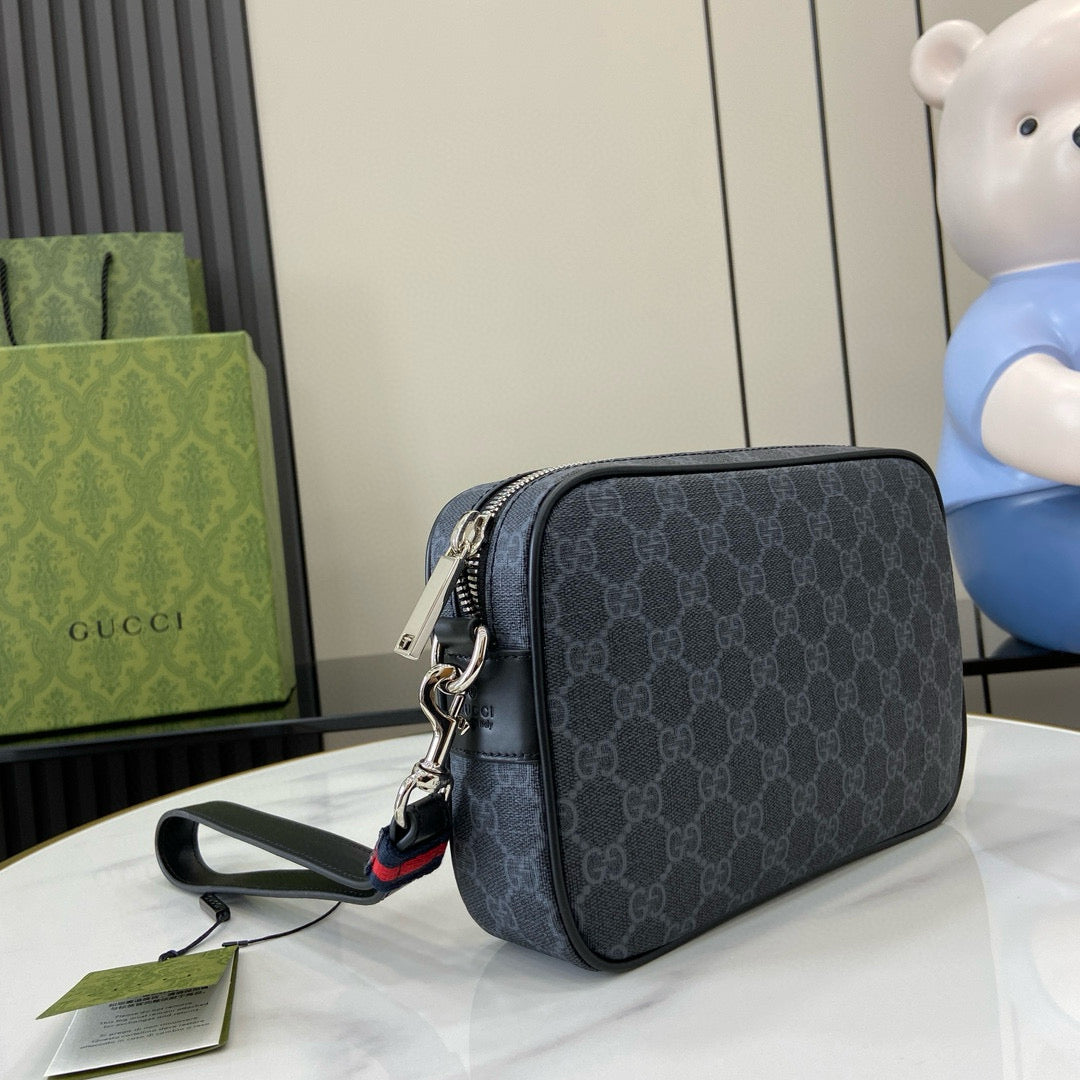 GC Messenger Bag Man