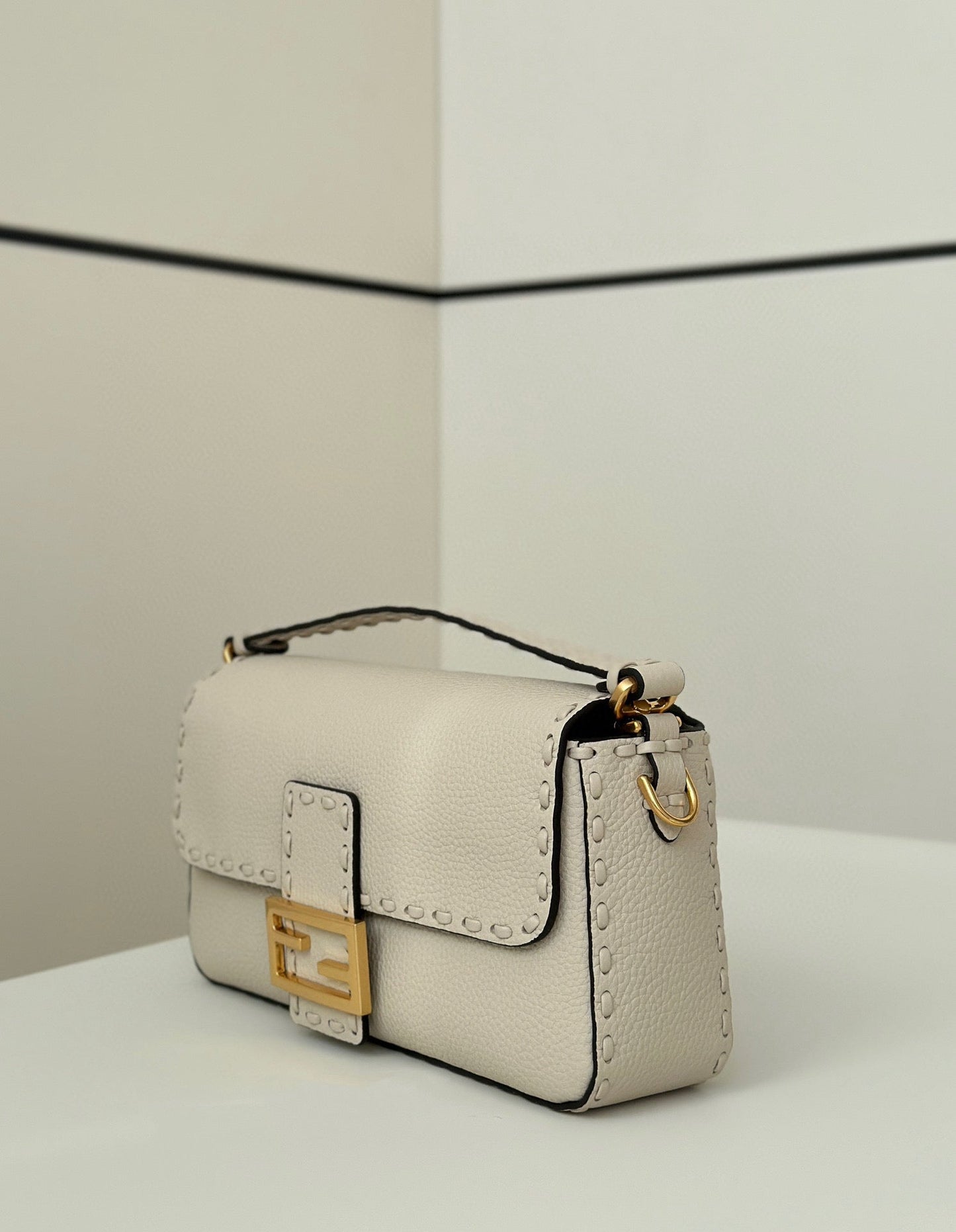 Fendi Baguette