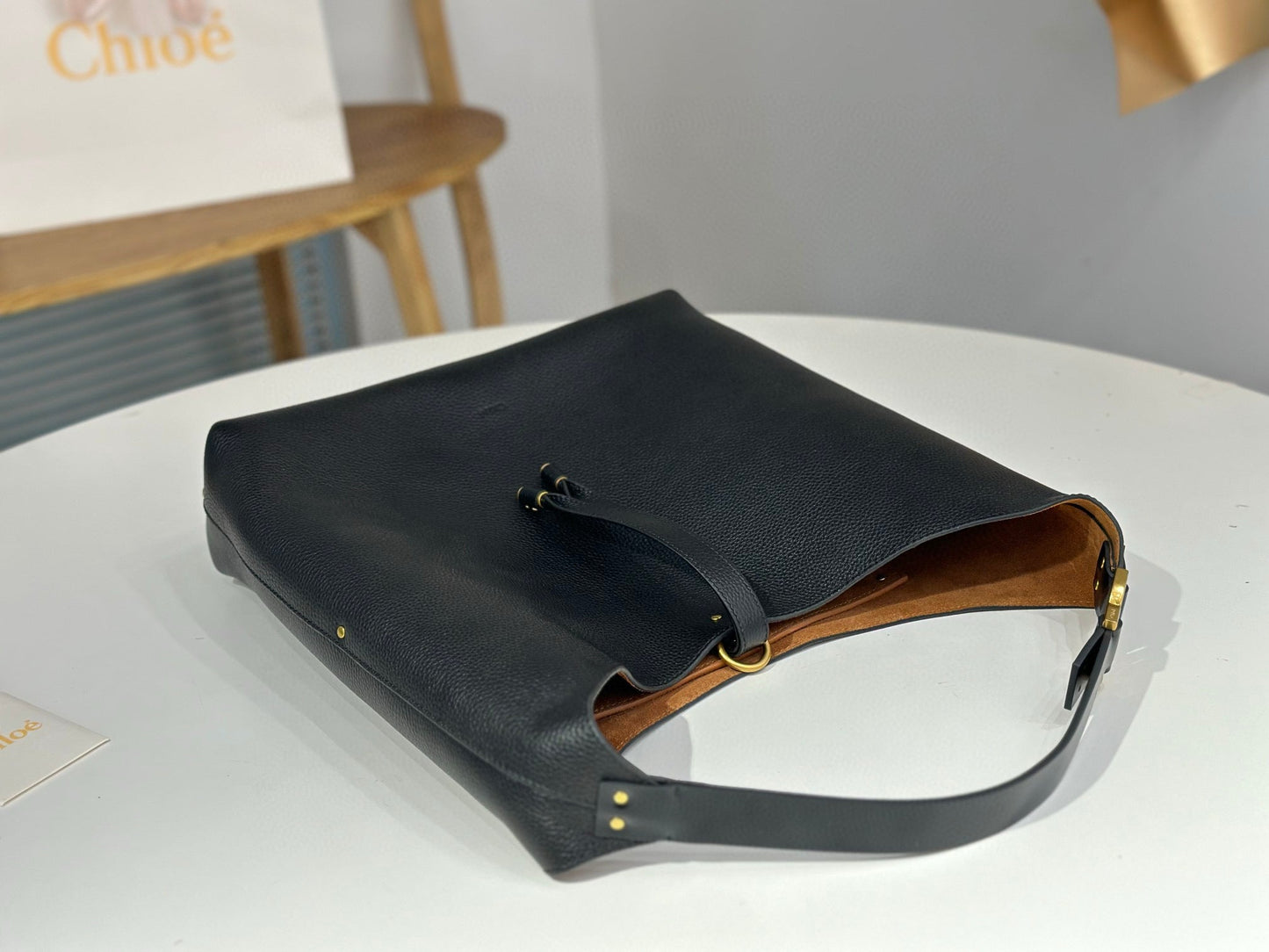 Chloe Marcie Hobo