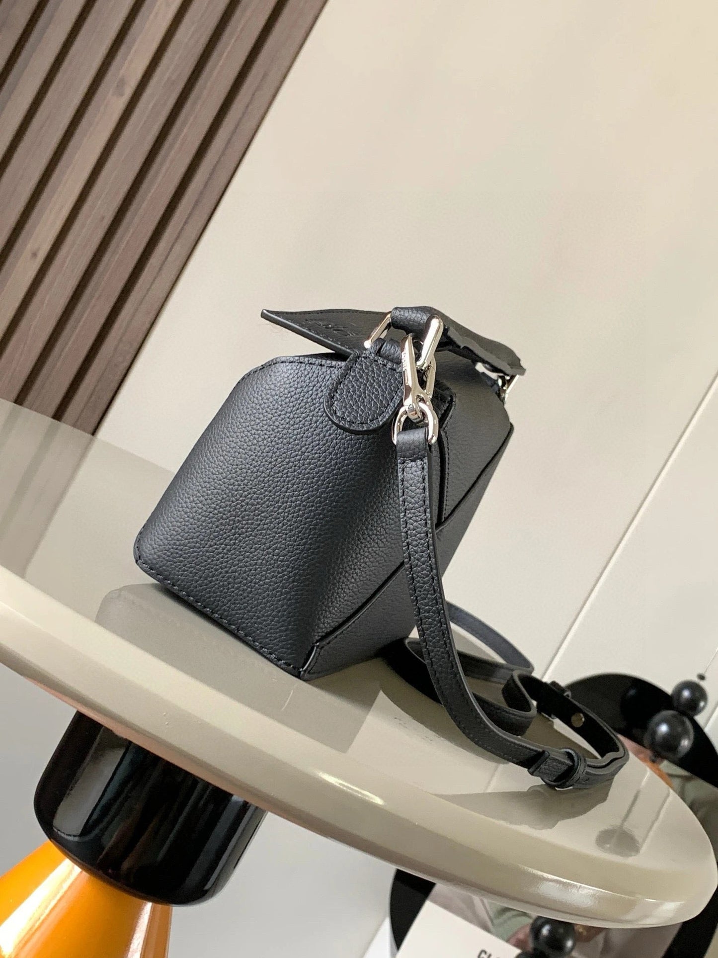 Loewe Puzzle