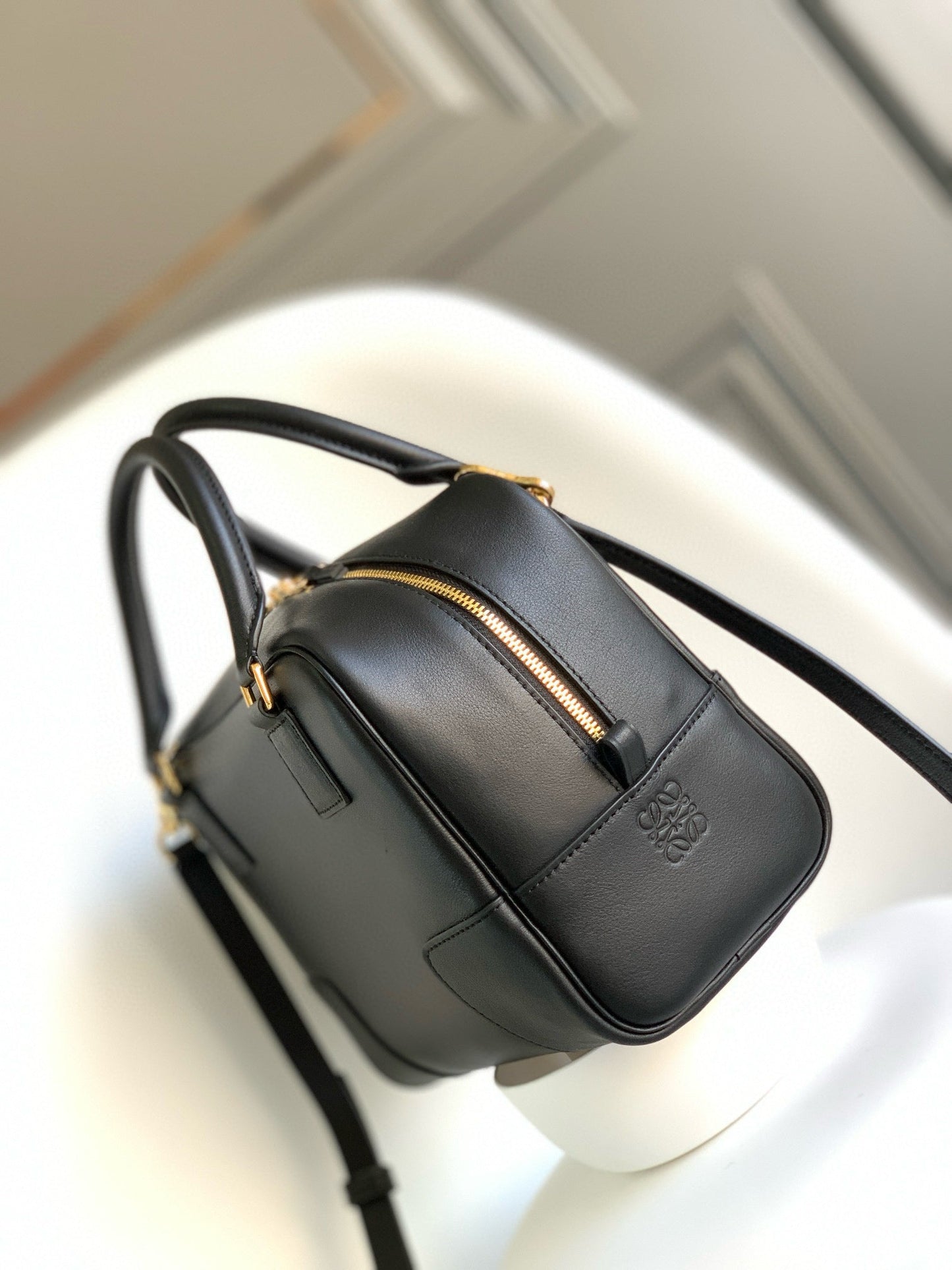 Loewe Amazona 16