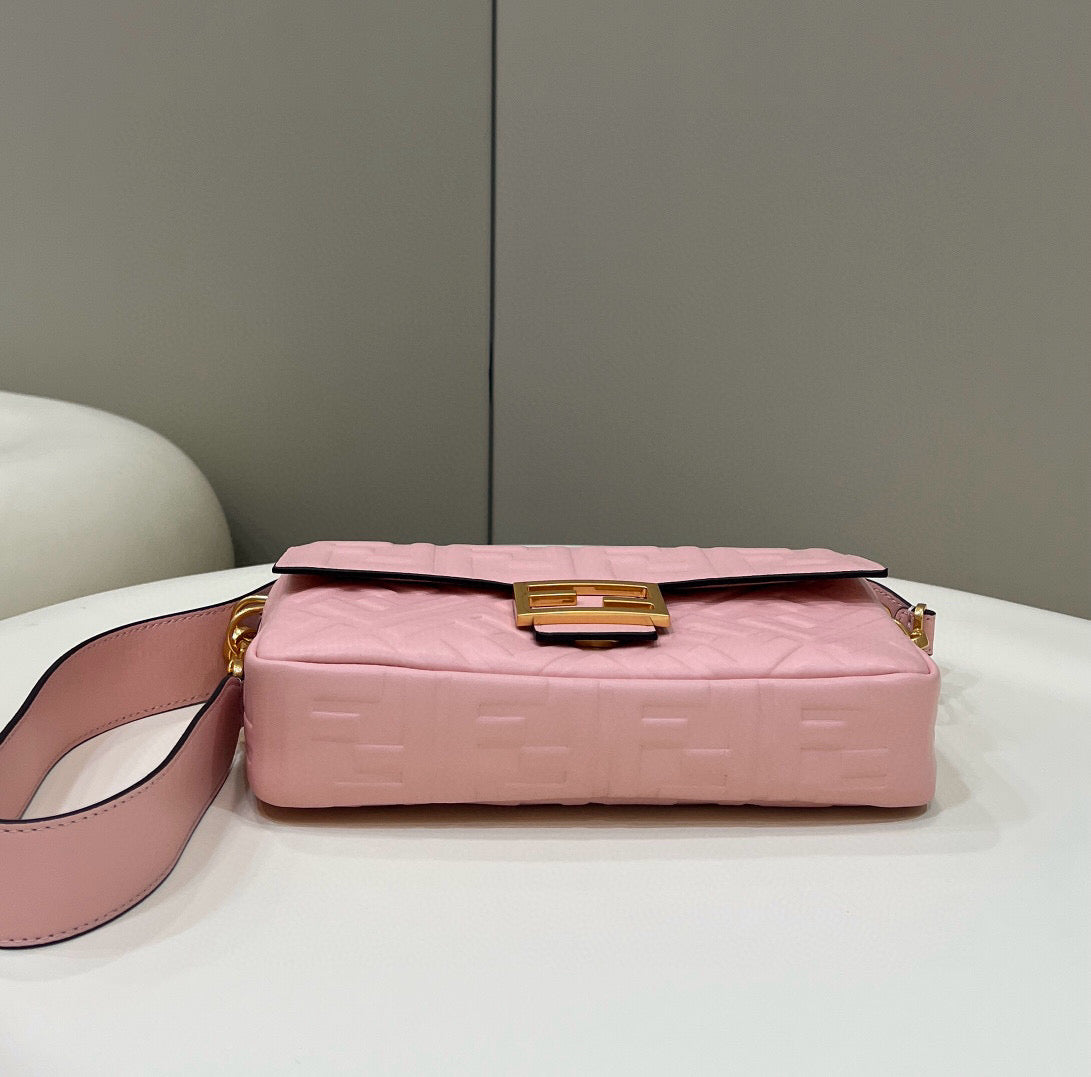 Fendi Baguette