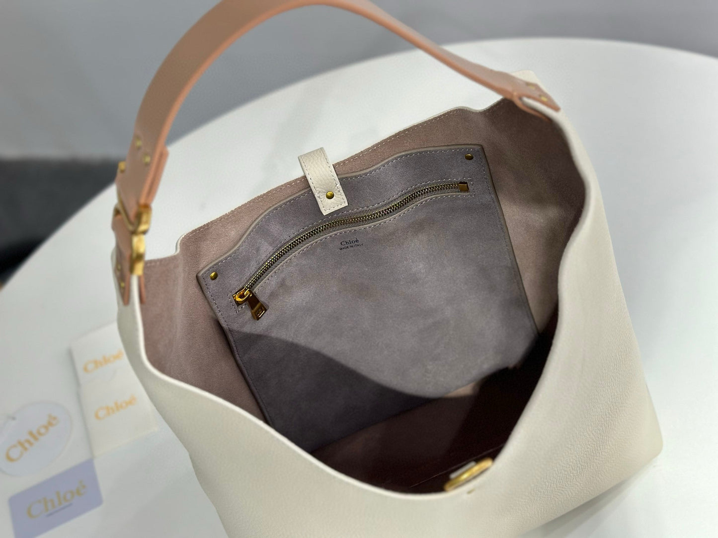 Chloe Marcie Hobo