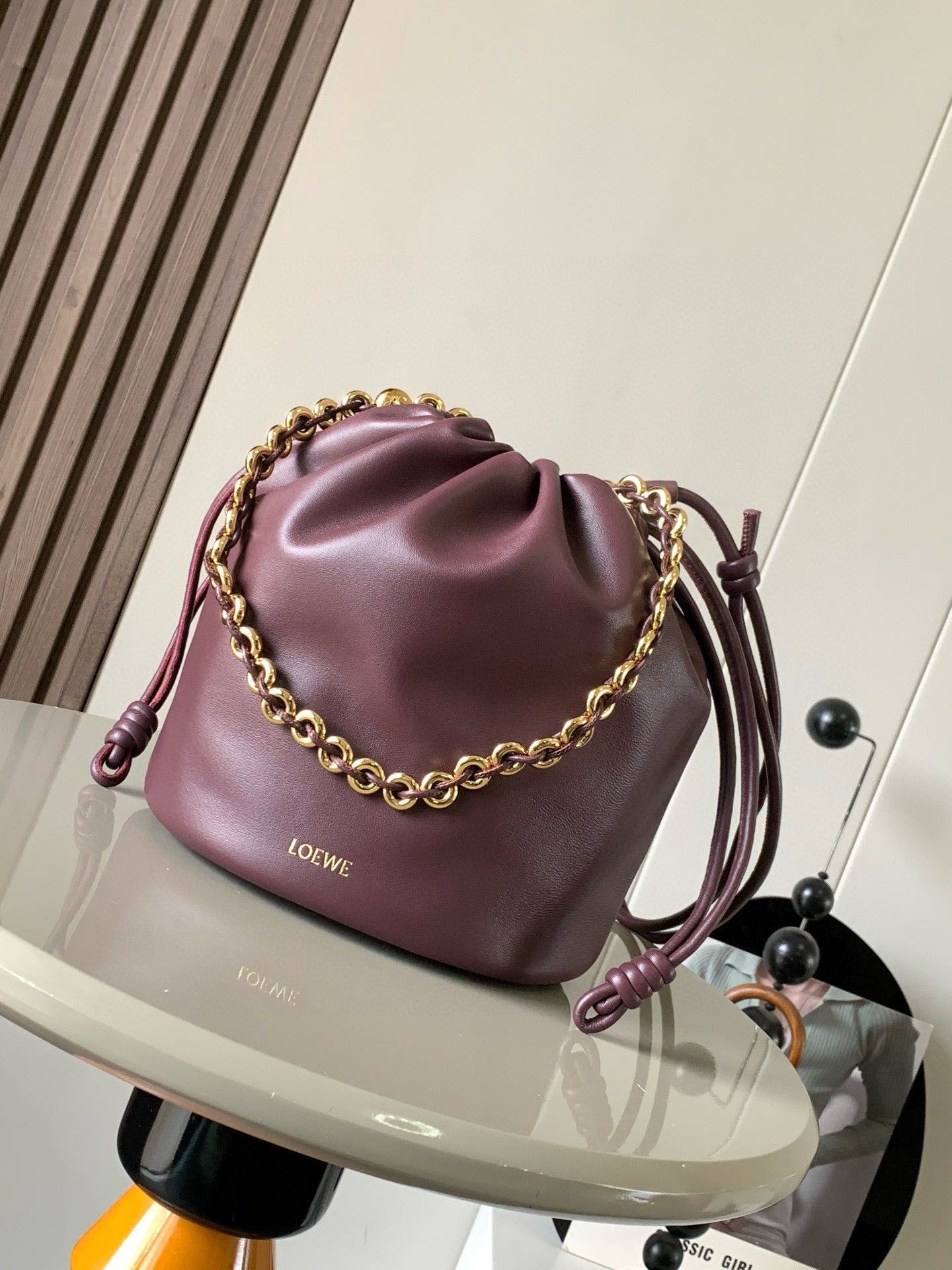 Loewe Flamenco