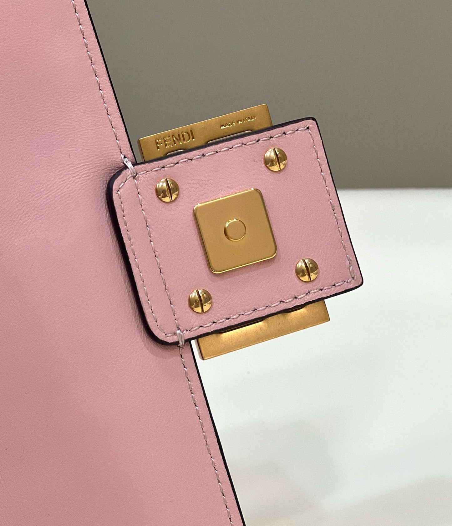 Fendi Baguette