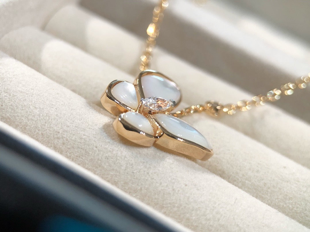 Van Cleef & Arpels Necklace