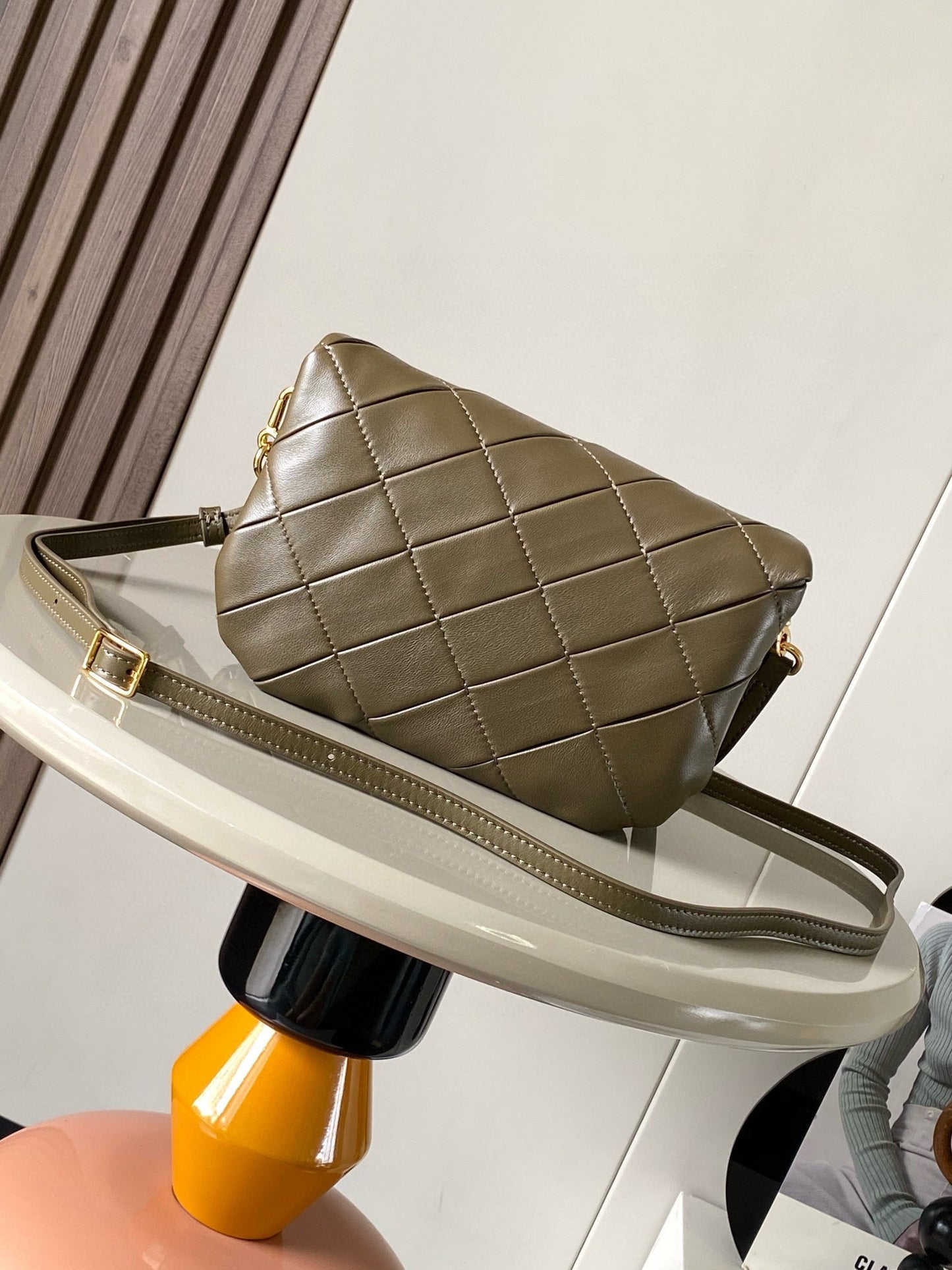 Loewe Goya Puffer