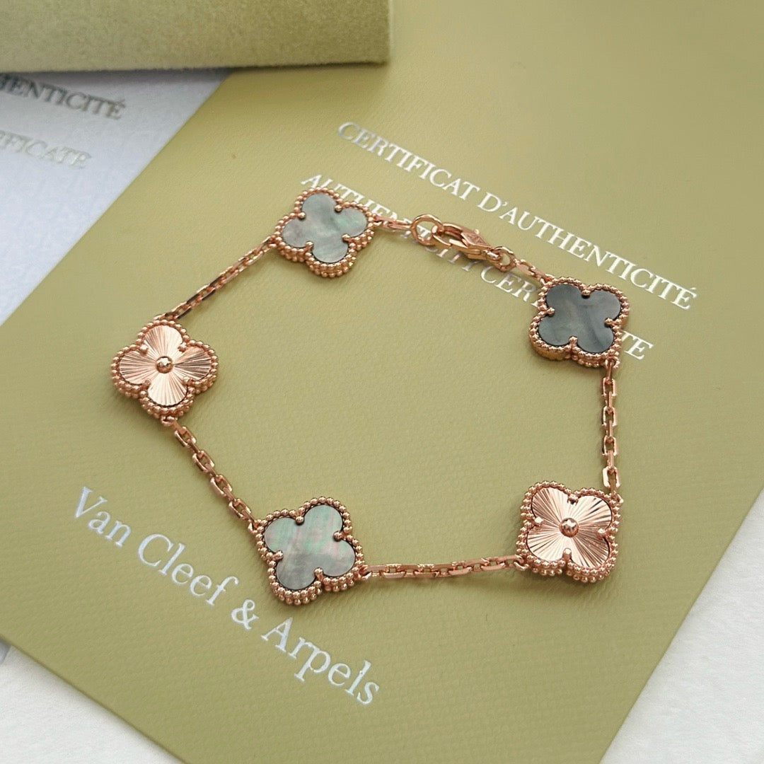 Van Cleef & Arpels Bracelet