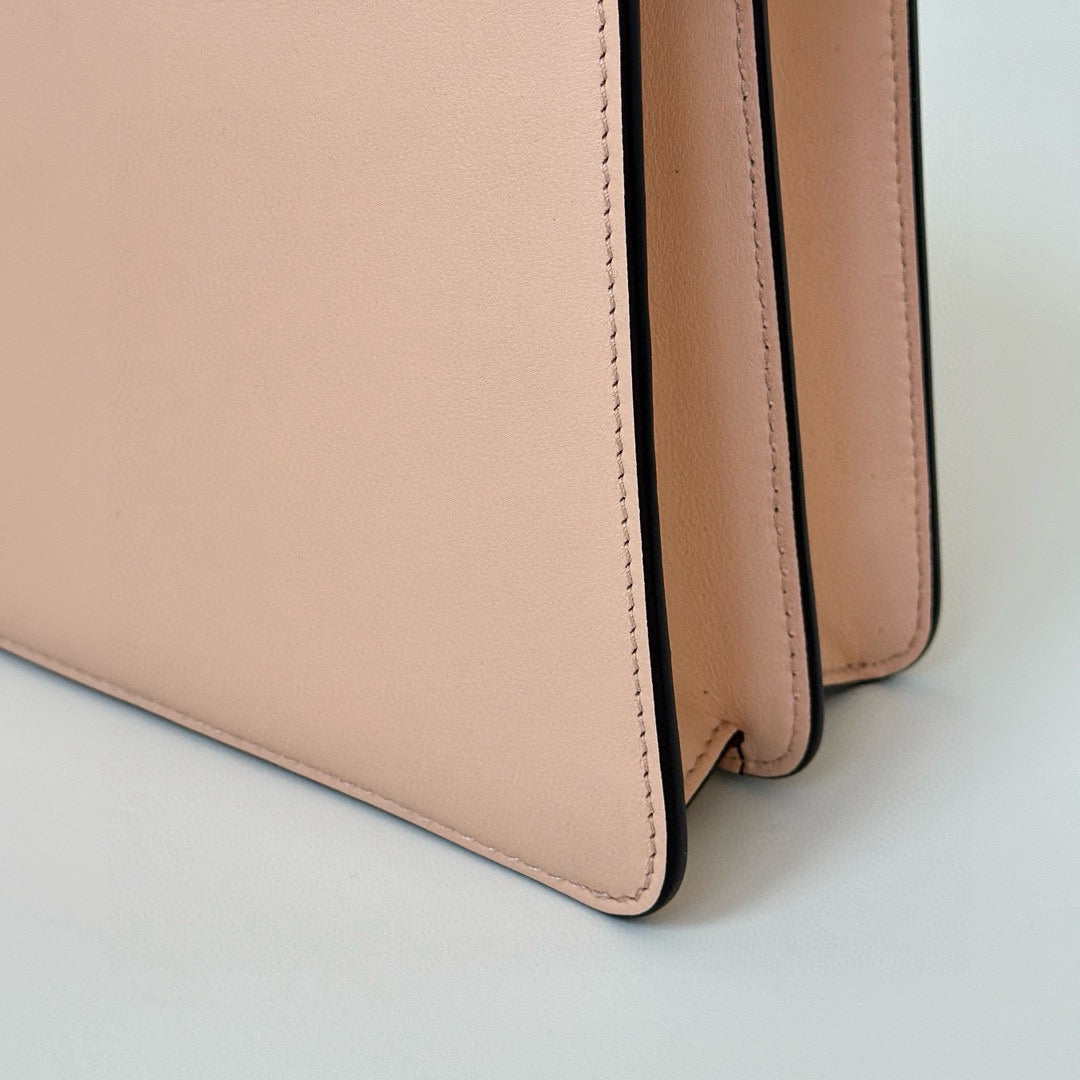 Fendi Peekaboo