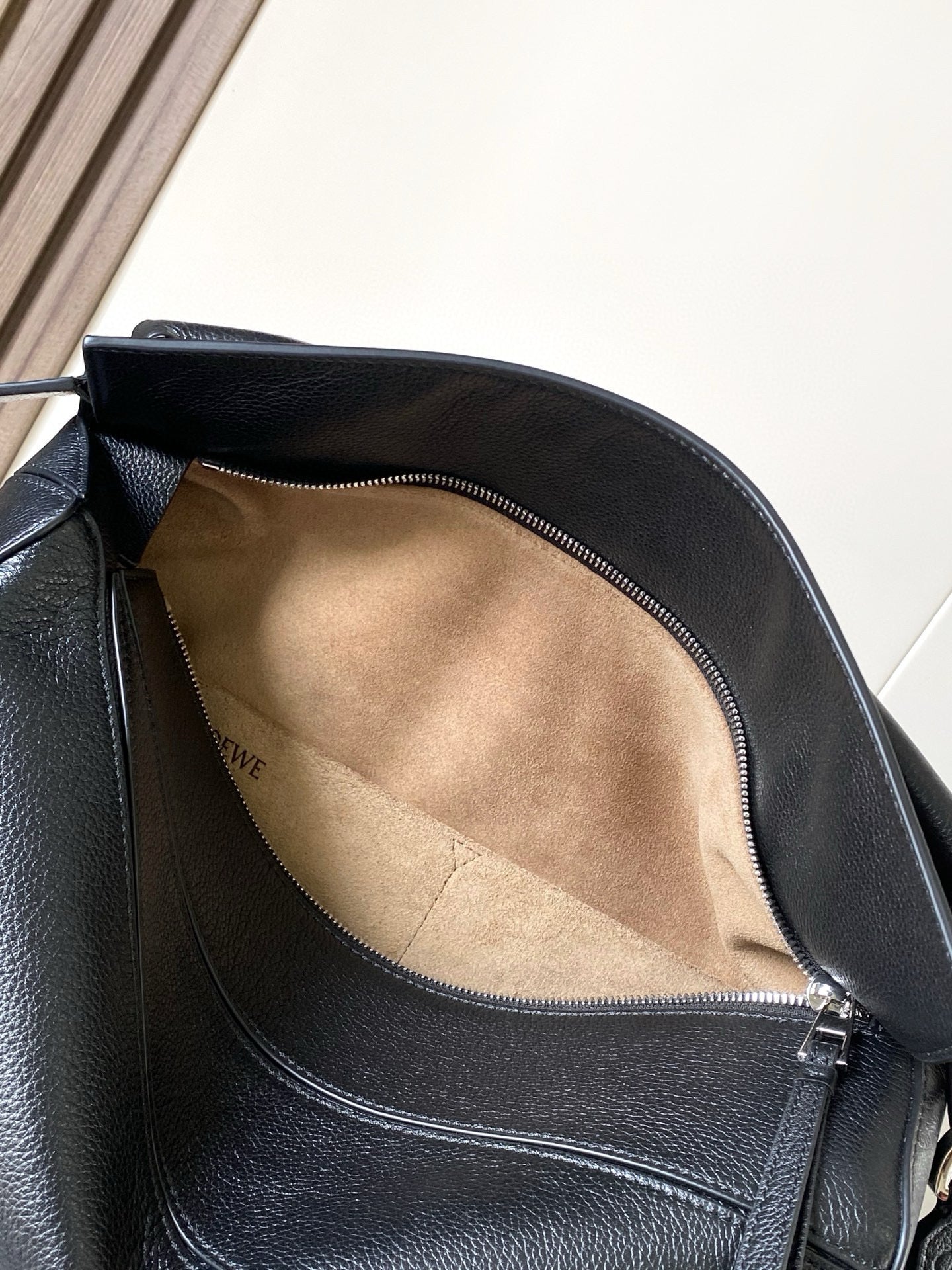 Loewe Puzzle