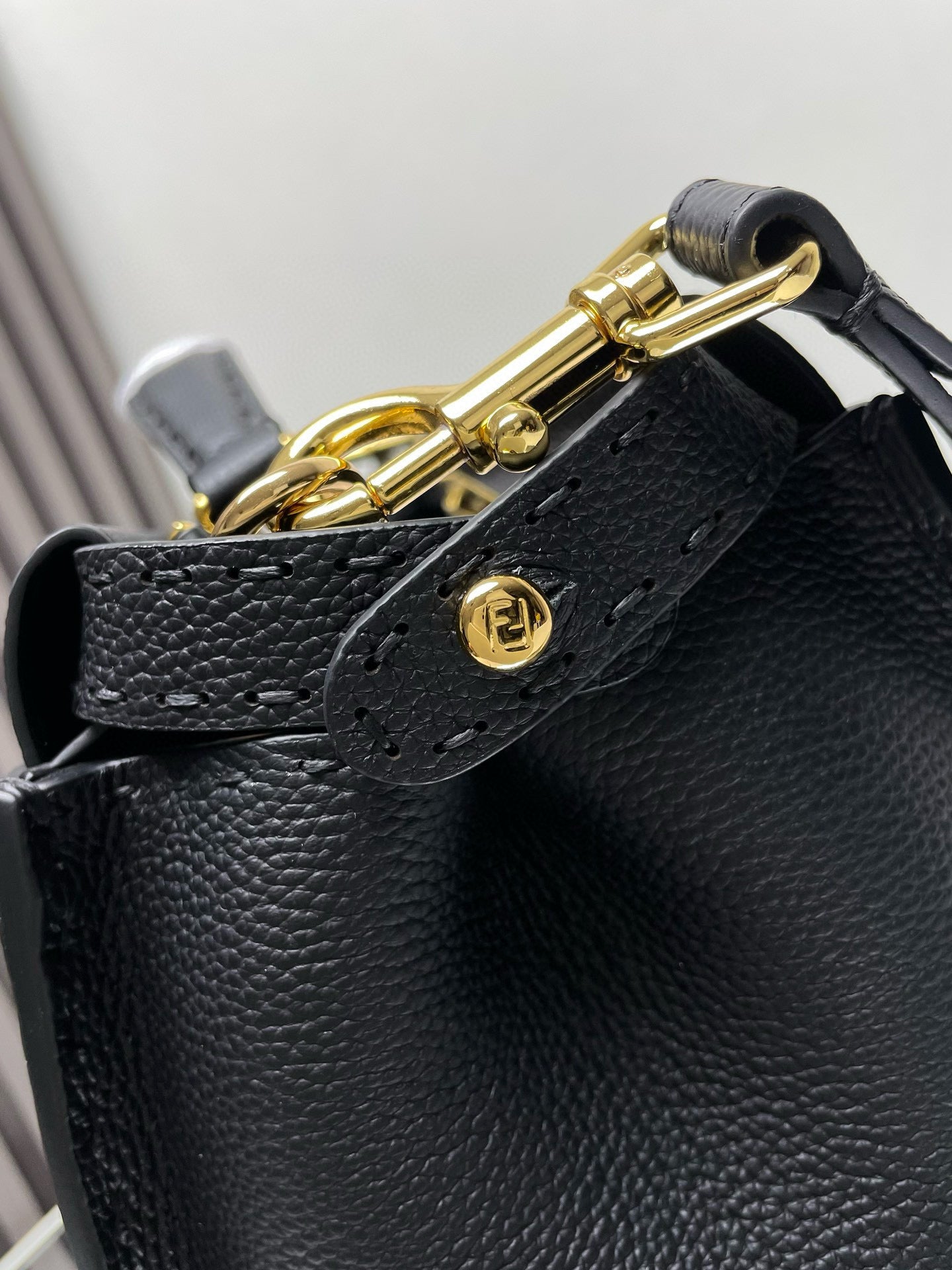 FENDI PEEKABOO 38*16*33