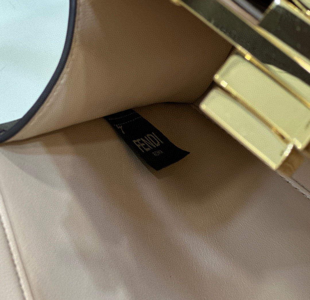 Fendi Peekaboo