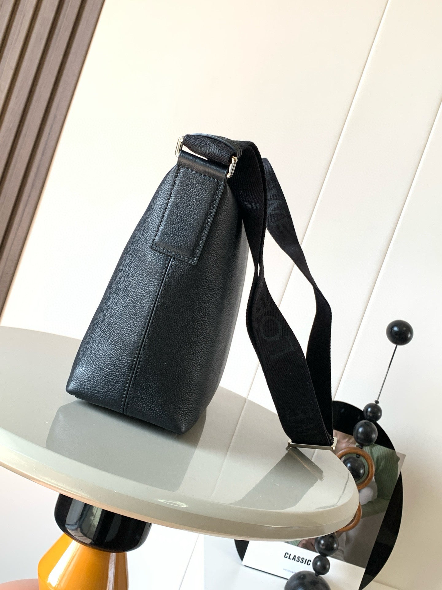 Loewe Cubi