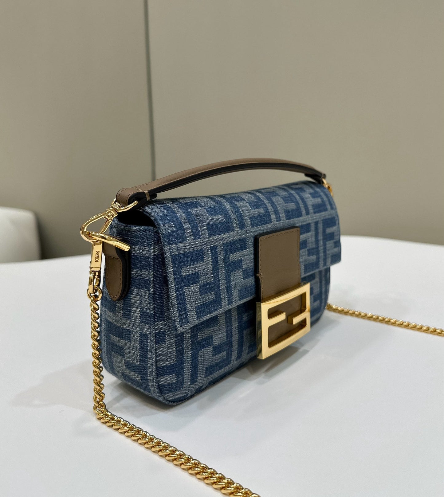 Fendi Baguette Mini
