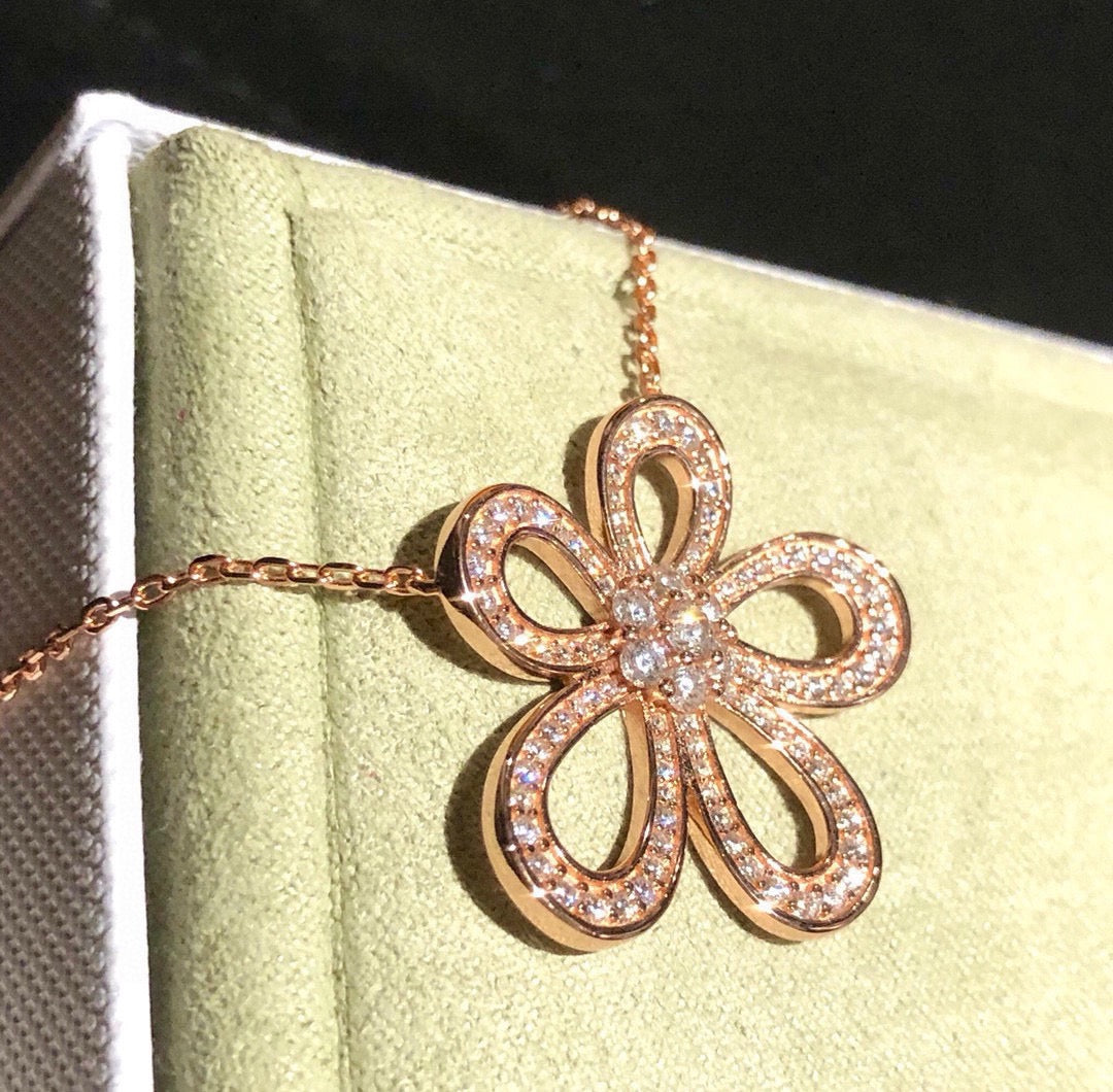 Van Cleef & Arpels Necklace
