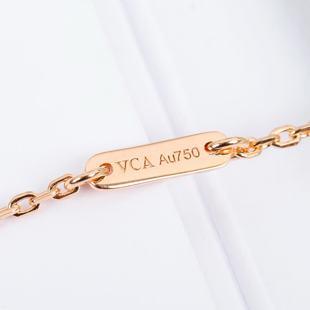 Van Cleef & Arpels Necklace