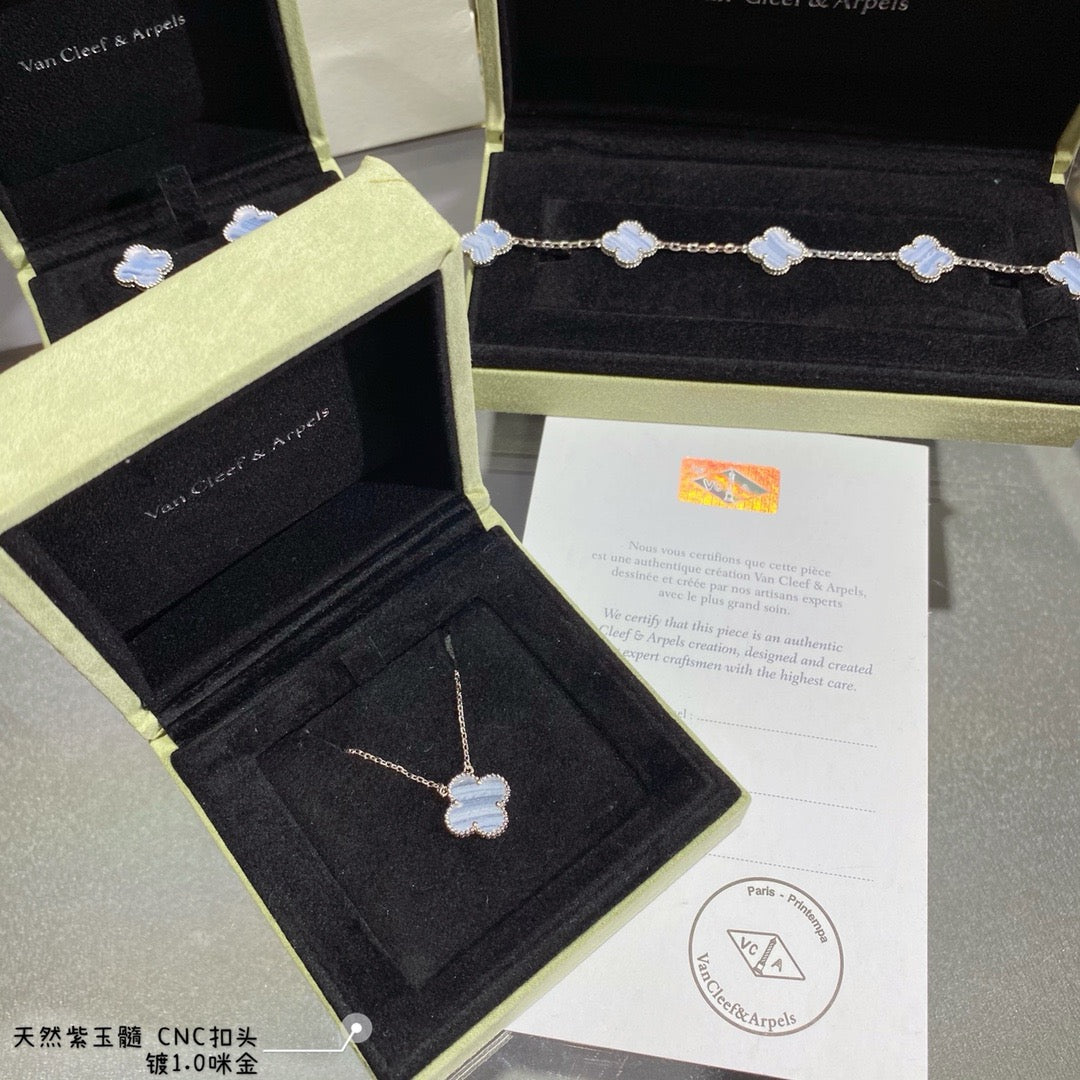 Van Cleef & Arpels Necklace