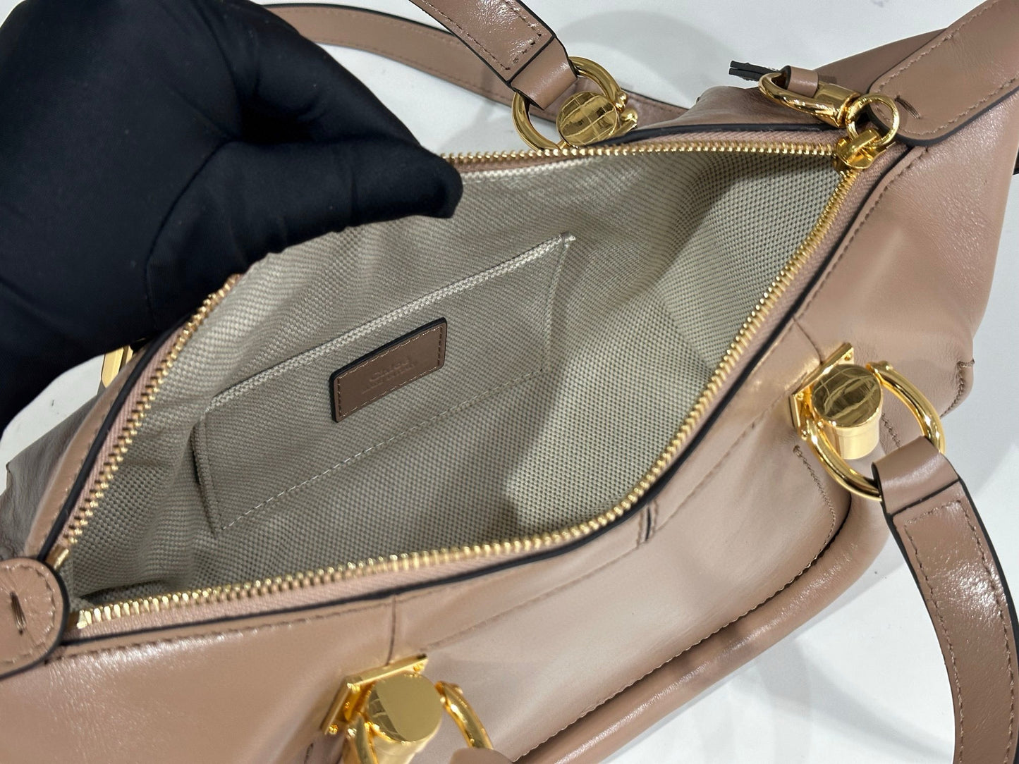 Chloe Marcie Hobo