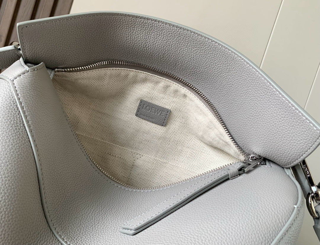 Loewe Puzzle