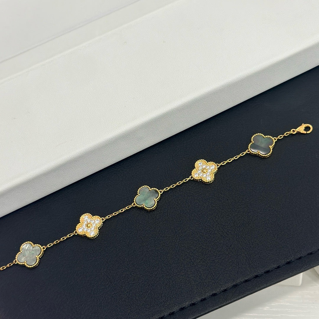 Van Cleef & Arpels Bracelet