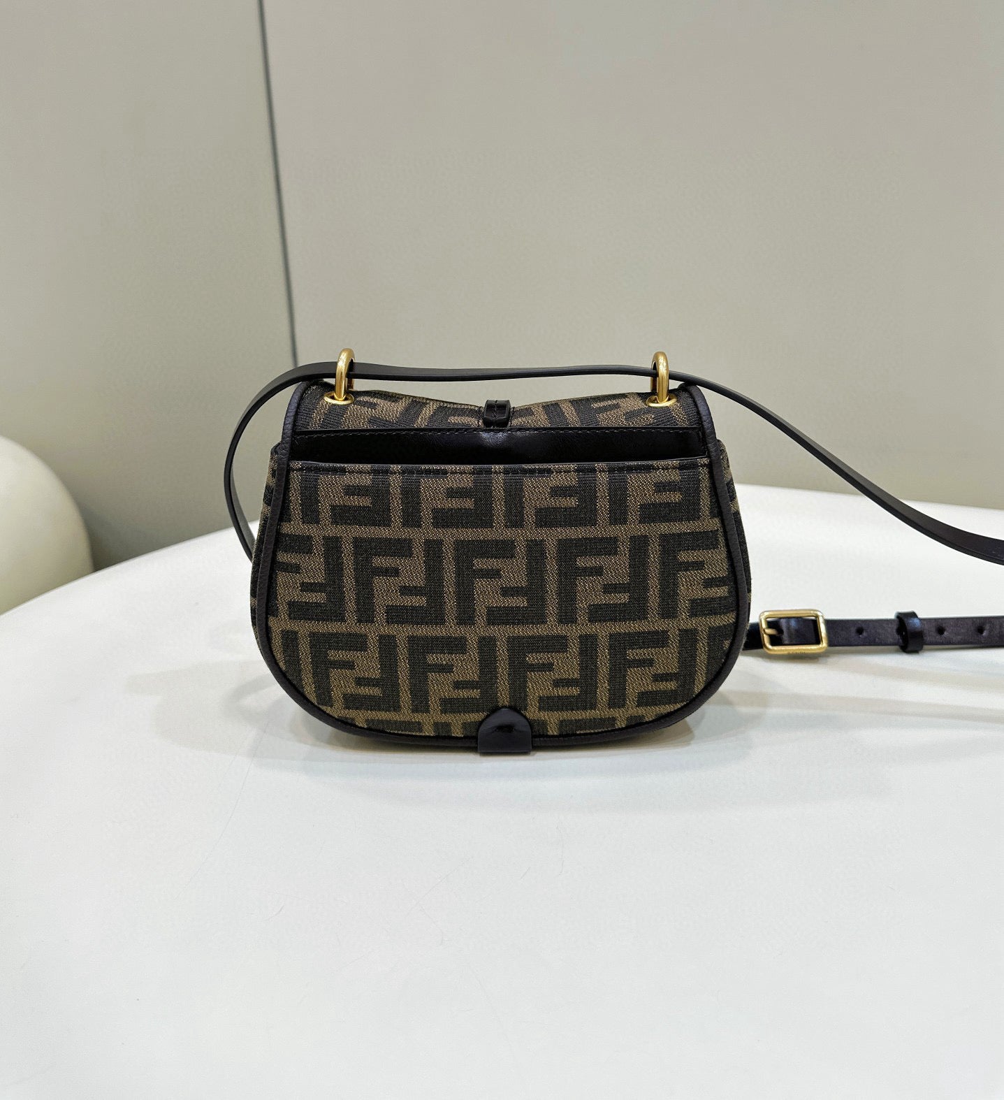 Fendi C'mon Small