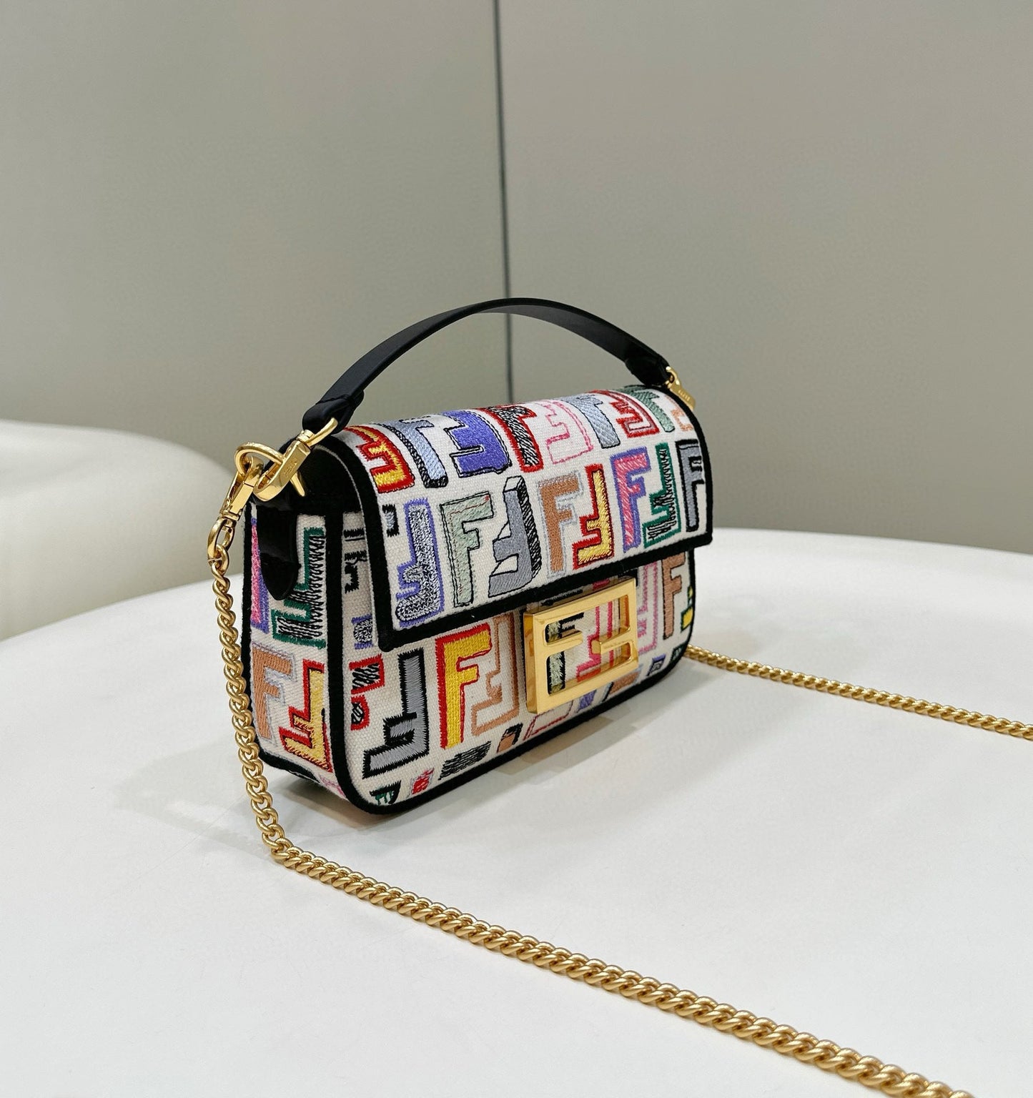 Fendi Baguette