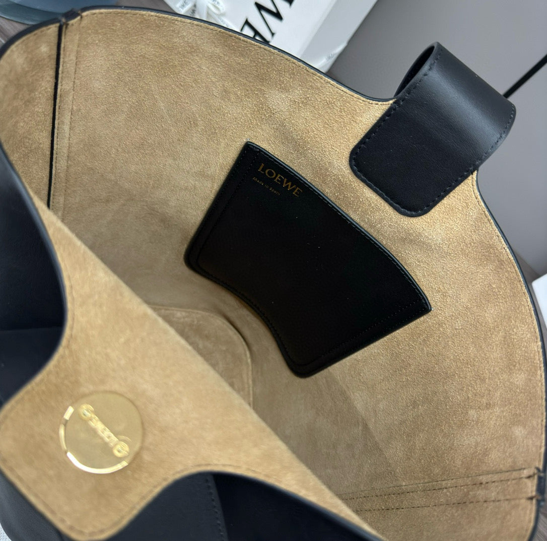 Loewe Pebble Bucket