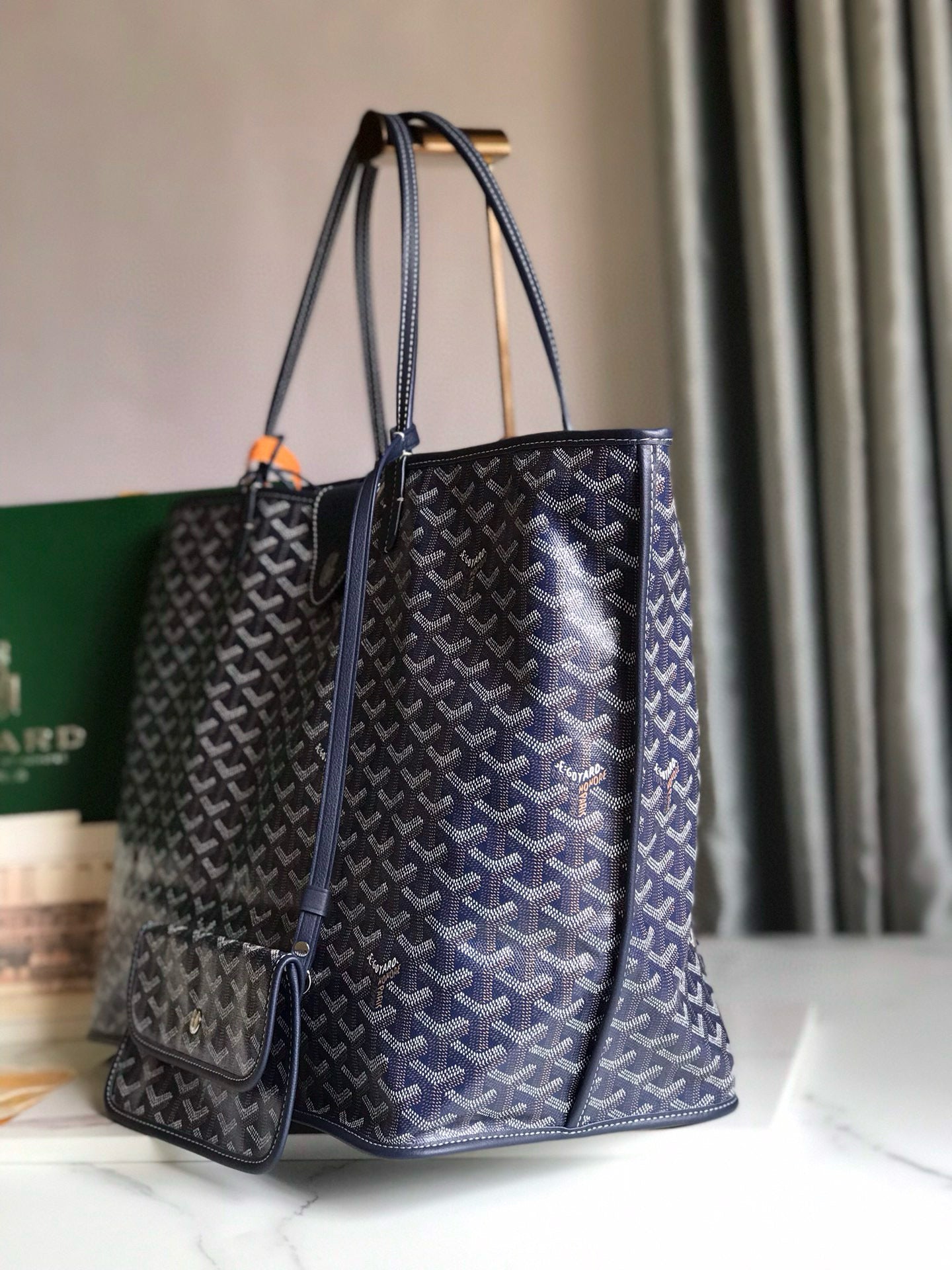 GOYARD REVERSIBLE ANJOU 39*32*19