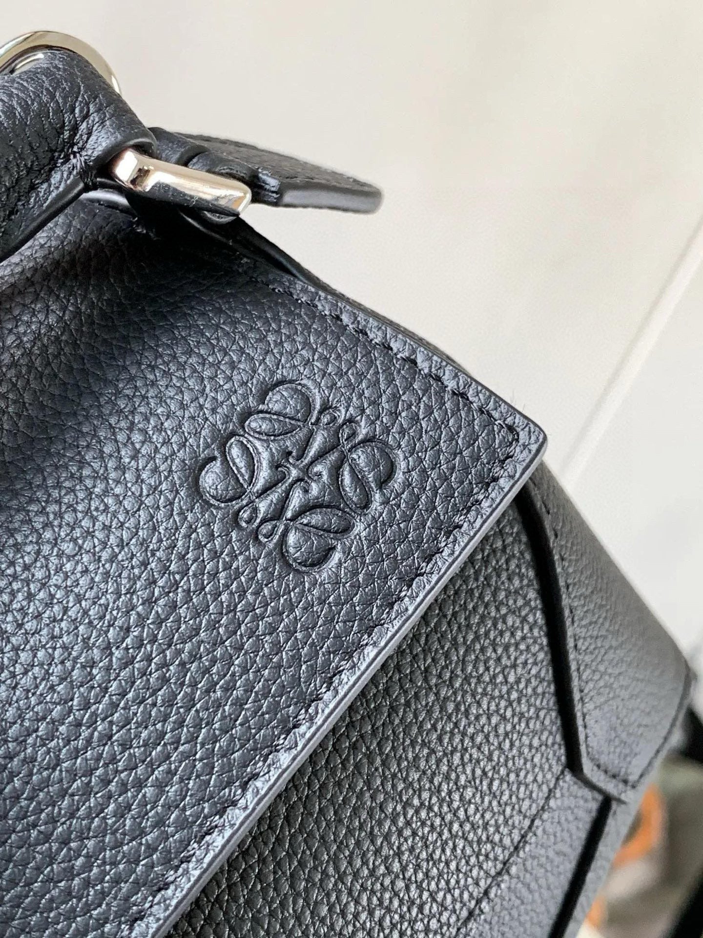 Loewe Puzzle