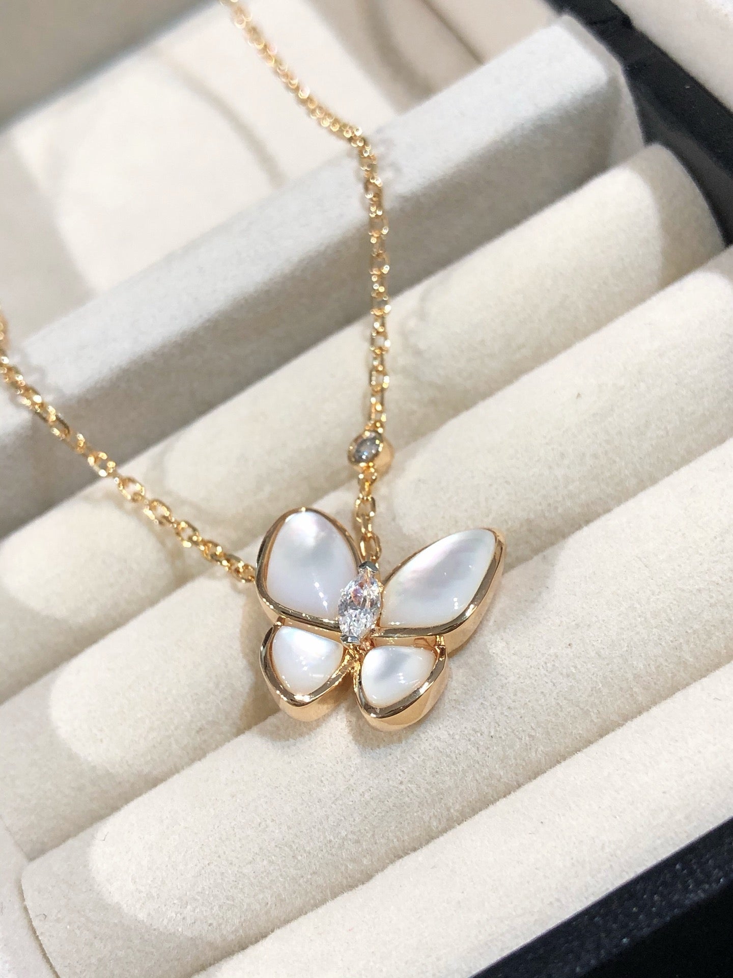 Van Cleef & Arpels Necklace